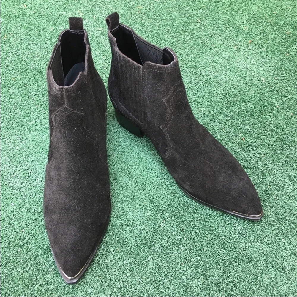 NWT Marc Fisher Yohani Pointed Toe Western Boot Suede Black 7.5